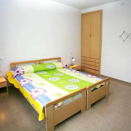 Boschetto Apartment *